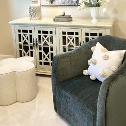 New Pair of Swivel Chairs 