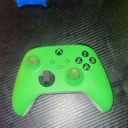 Xbox Series S Controller (Lime-Green)