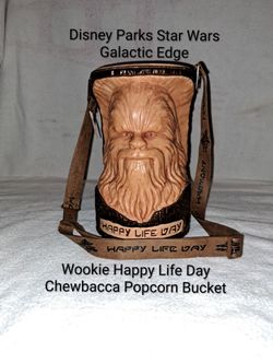 New Disney Parks Star Wars Galaxies Edge Wookie Happy Life Day Chewbacca Popcorn Bucket With Lanyard
