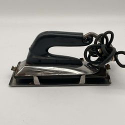 Roberts  Seming Iron Carpet Tool