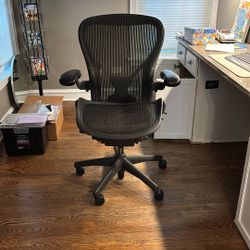 Herman Miller Aeron Desk Chair Size C