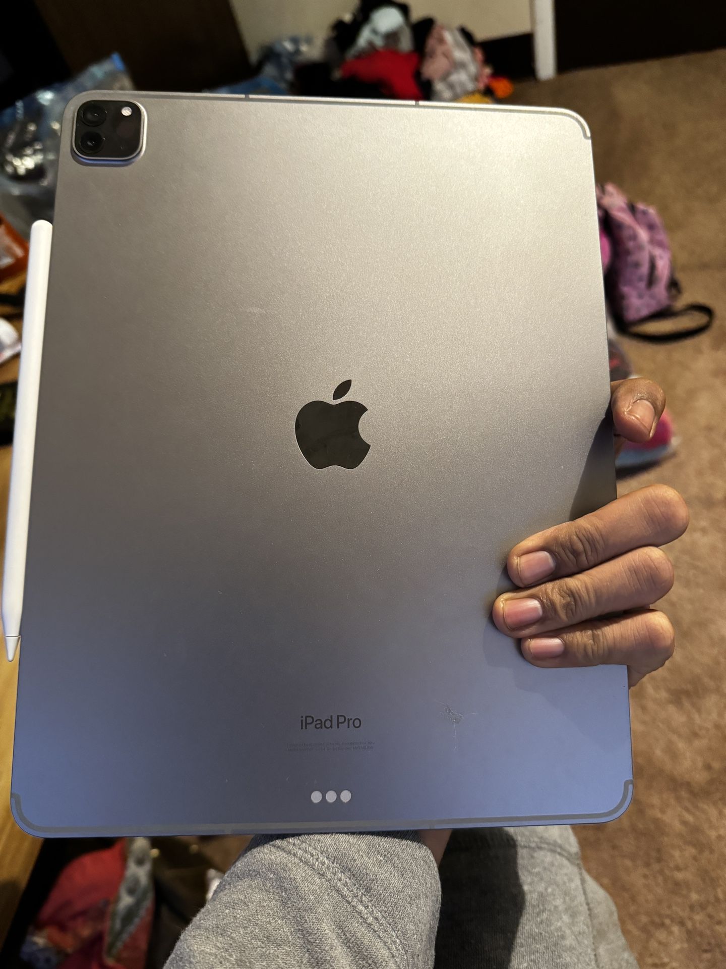 Selling My iPad Pro For Rent. 