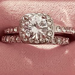 Breathtaking 2 Piece 925 Sterling Silver Princess Cut  Size 4.75 Brand New EngagementRing Matching WeddingBand Stunning BridalSet 