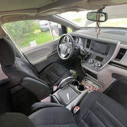 9786 Miles 2017 Toyota Sienna