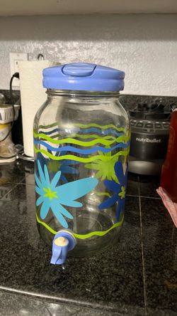 Vintage Gallon Glass  sun tea jar.