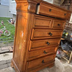 Chest 7 Drawer