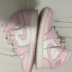 Air Jordan 1 Size 6.5 Women 