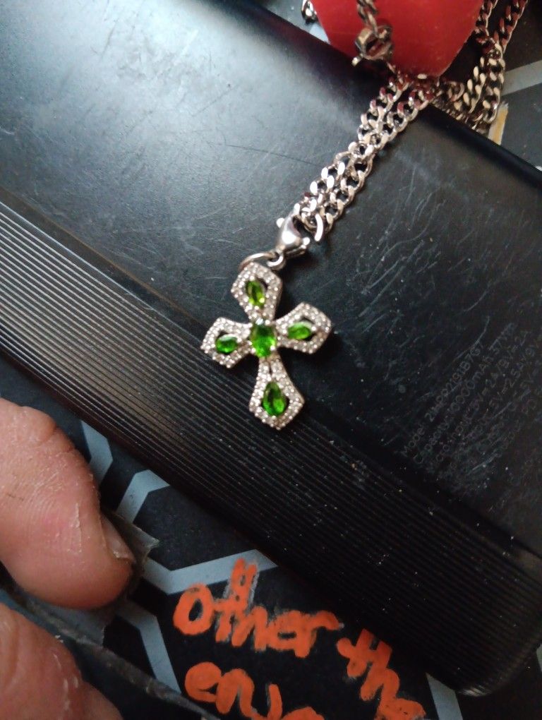 Silver Necklace Ans Pendant