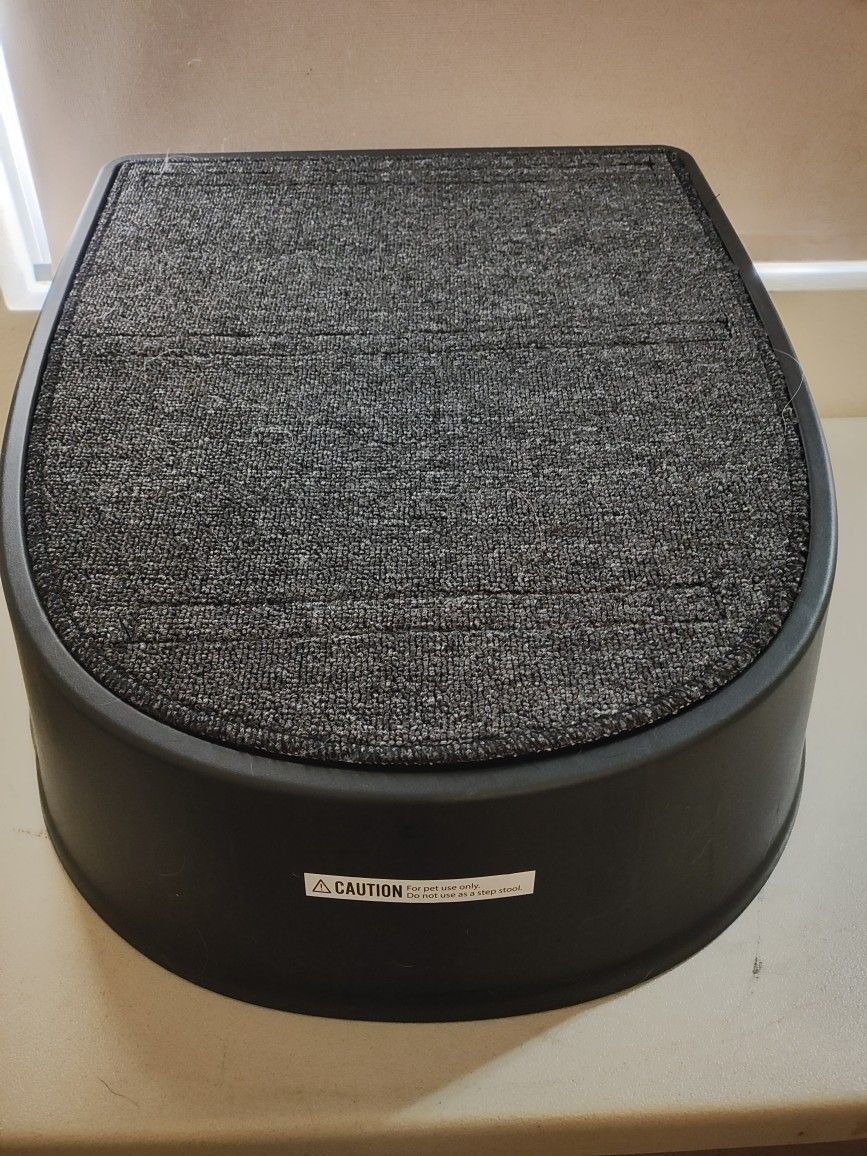 Frisco Plastic Easy Step Cat & Dog Ramp / Stair, Gray