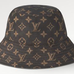 LIKE NEW (AUTHENTIC) LOUIS VUITTON (BROWN)  BUCKET HAT