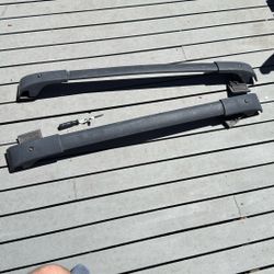 2018-2023 Subaru Crosstrek OEM aero Crossbars 