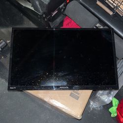 Insignia Flat Screen TV 24 Inch 