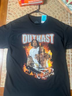 Outkast tee Size Large NEW