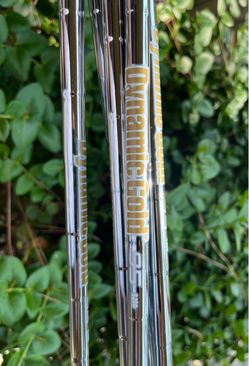 Pulled True Temper Dynamic Gold 95 S300 Shafts (5 - PW) w/ Grips