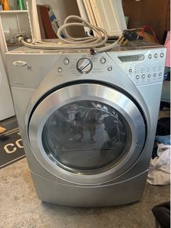 Whirlpool Duet Washer & Dryer