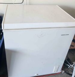 Deep freezer (Moving Sale)