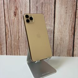iPhone 11 Pro Max  - Unlocked - 512GB