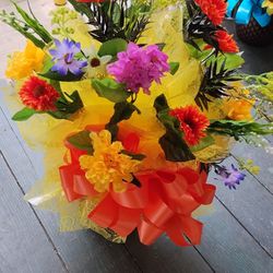 Large Flower Arrangements 
