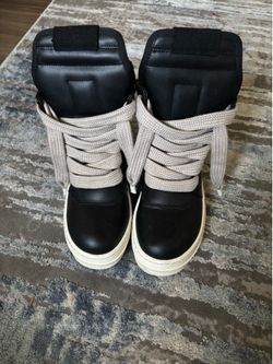 Rick Owen’s geobasket jumbo laced (Size 8 men’s)
