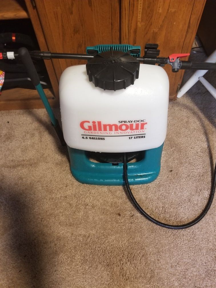 Gilmore 4.5 gallon backpack sprayer.
