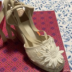 Authentic Tory Burch Wedges 