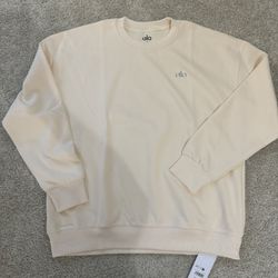 Men/Women’s Sweater Size XL New With Tag