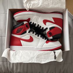 Air Jordan 1 Retro High OG Heritage