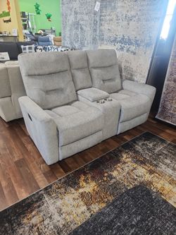 New Lyndon Chenille Reclining Loveseat With Console Cupholders