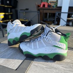 Jordan’s boys shoe