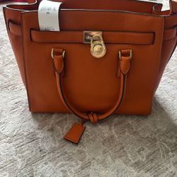 MK Purse Tangerine 
