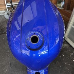 2001 Yamaha Gas Tank 