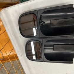 Tow Mirrors 
