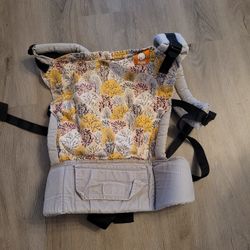 Tula Carrier 