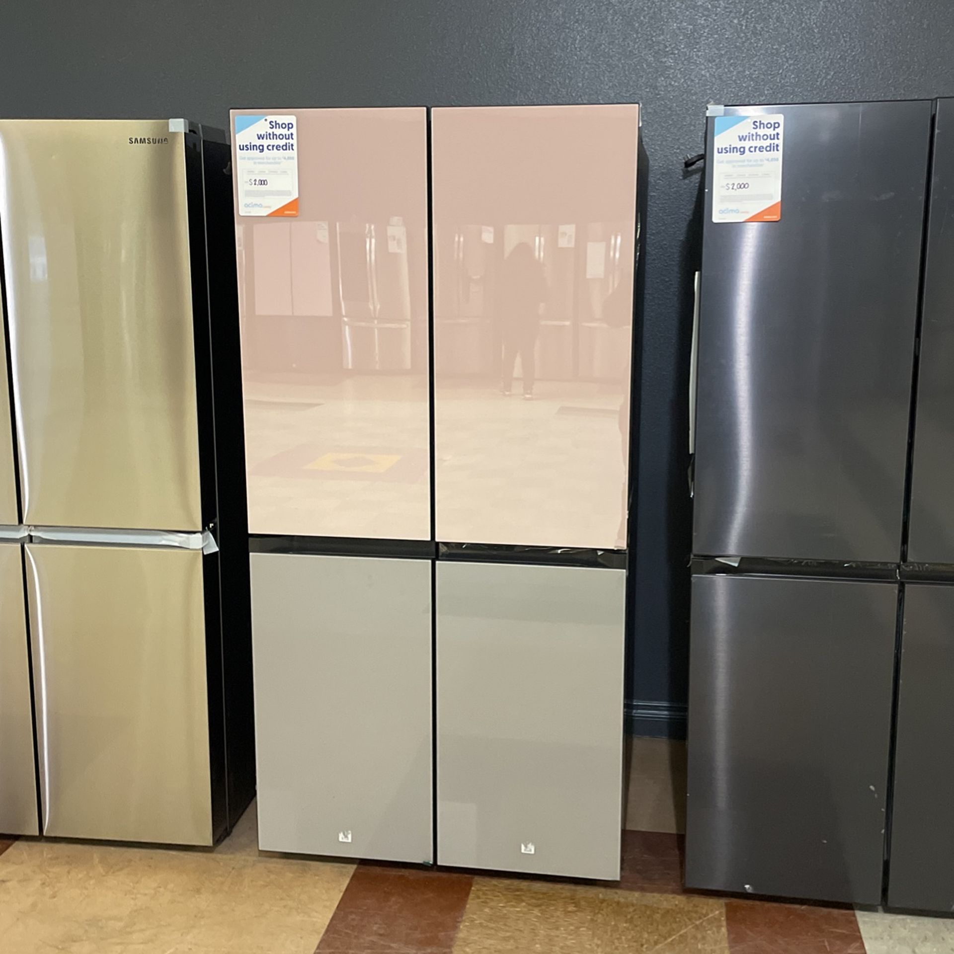 Samsung Four Door Flex Refrigerator With Beverage Center And Ice Maker‼️‼️
