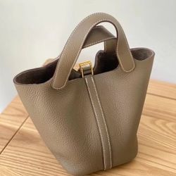 Hermes Bucket Bag