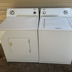 WASHER AND DRYER WHIRLPOOL SET 