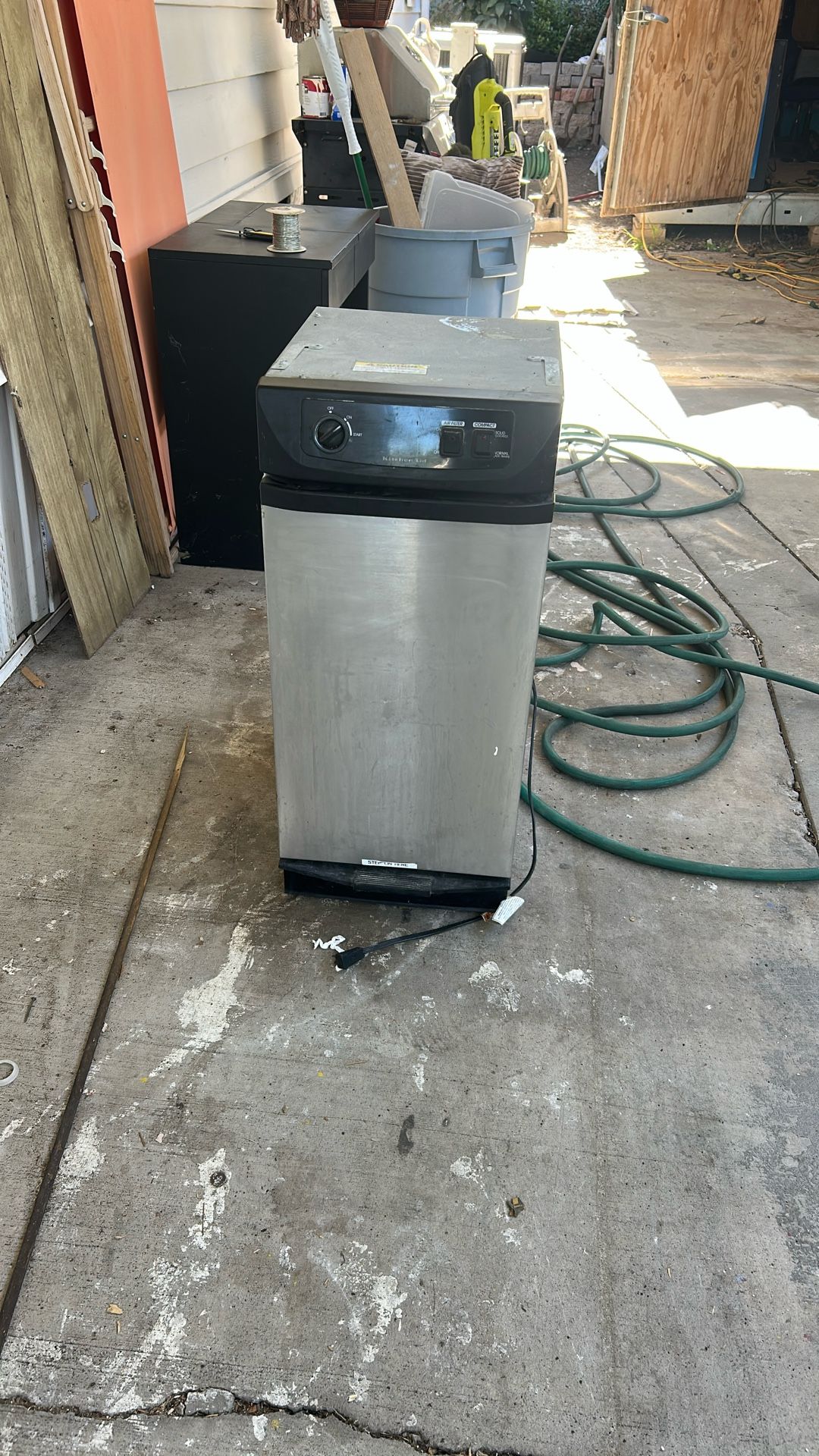 compact garbage disposal