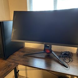 Corsair tower And Asus Curved Screen (cracked)