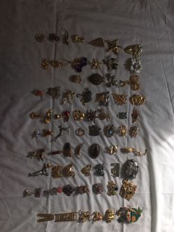 Pin brooch lot for sale