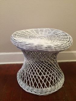 Vintage Woven Rattan Wicker End / Side Table / Plant Stand -