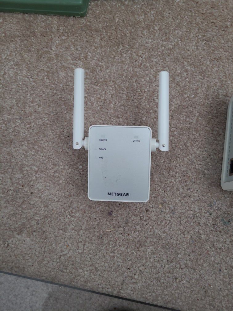 Netgear EX3700 Wifi Range Extender