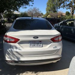 Ford Fusion 2014 