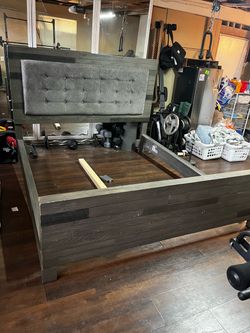 Cal king frame