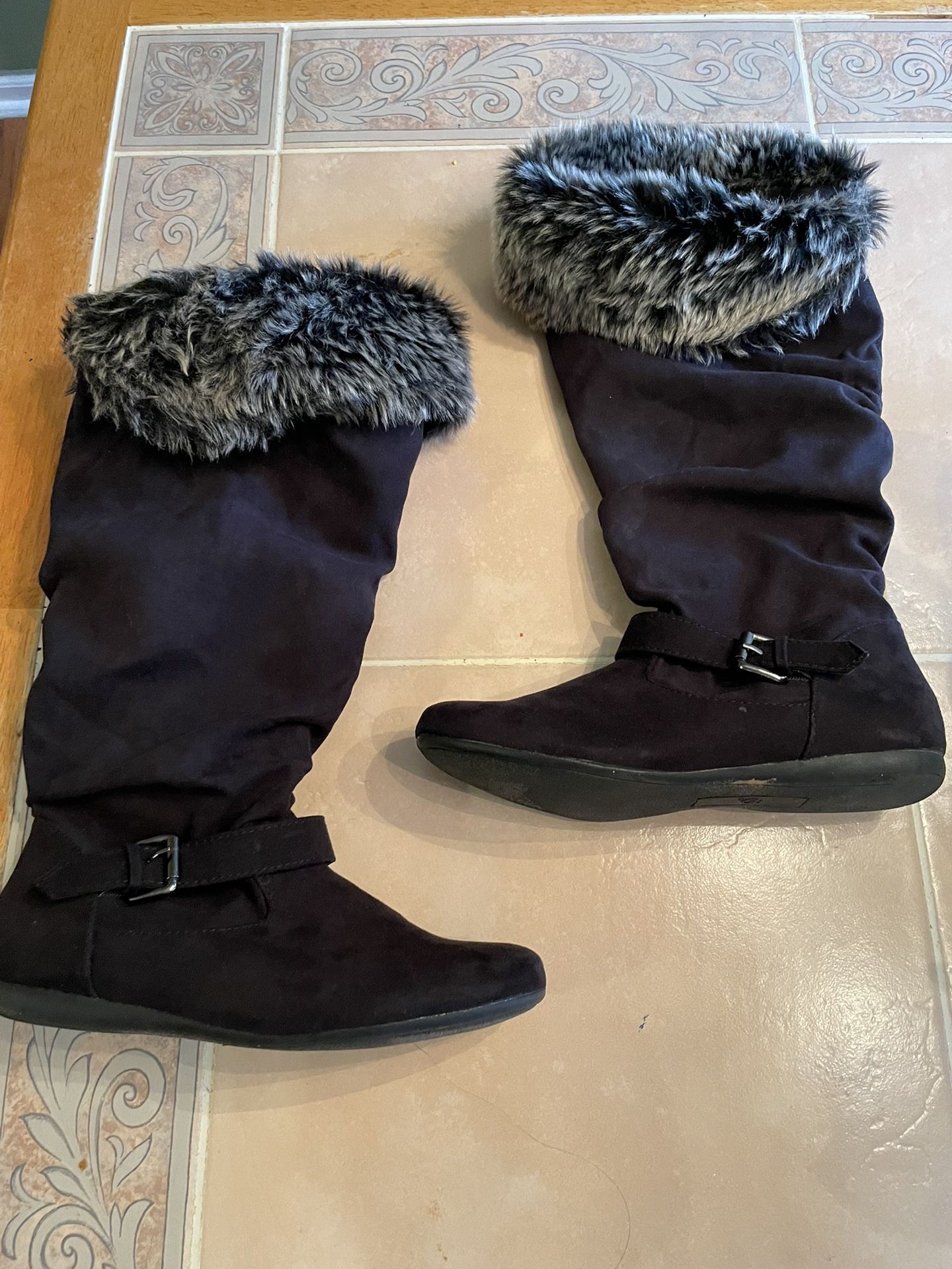 Women’s Black Boots