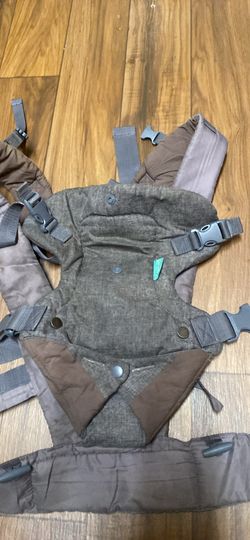 Infantino baby carrier