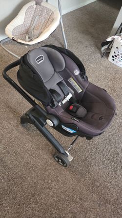 Evenflo Infant Car Seat with Base