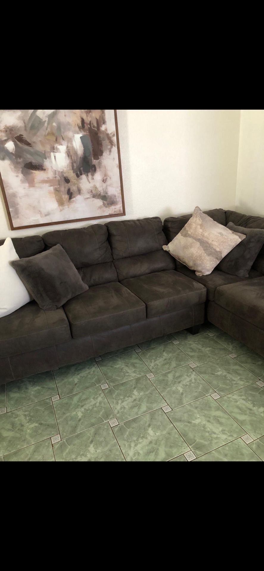 Beautiful Gray  Sectional Couch 
