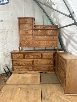 Three piece furniture set