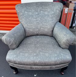 Stunning lounge chair