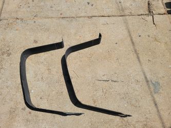 Gas Fuel Tank Straps 99 06 Silverado Sierra